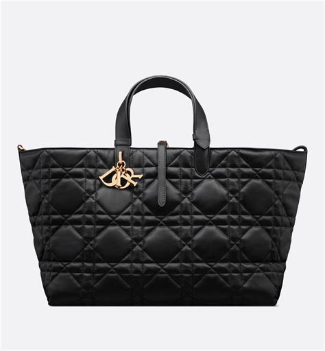 Large Dior Toujours Bag Black Macrocannage Grained Calfskin